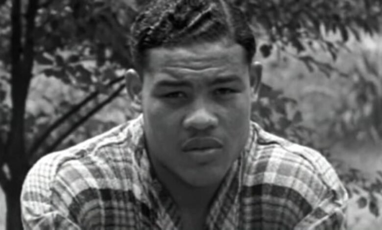 Were Joe Louis Muhammad Ali Treated Fairly.jpg