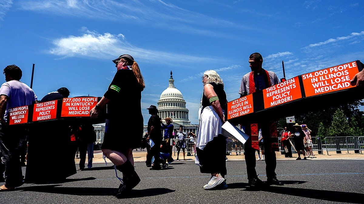 The demonstrators protest in the Capitol carrying coffins