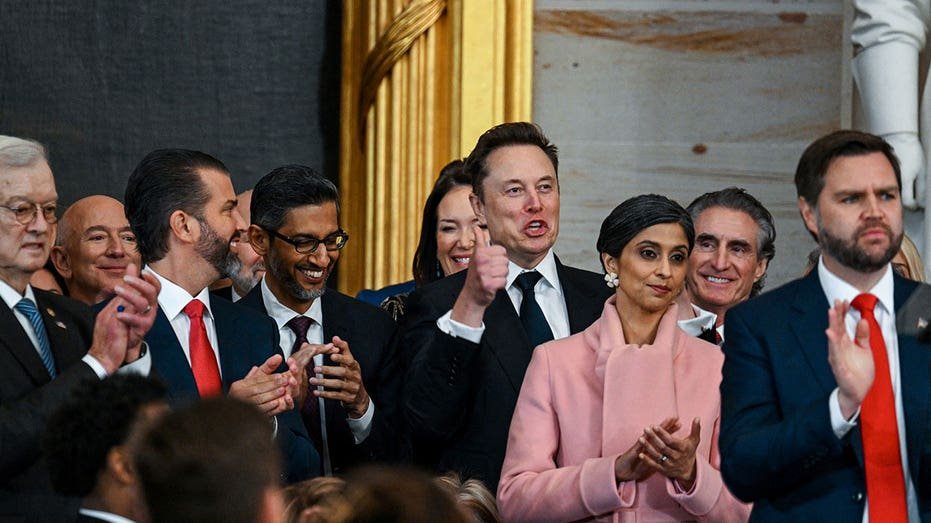 Jeff Bezos, Donald Trump Junior, Swandar Pachay, Elon Musk, Osha Vance, Doug Burgum and Vice President J. Trump's inventory opening as an American president. Kenny Holston/Swimming Pigeon via Reuters