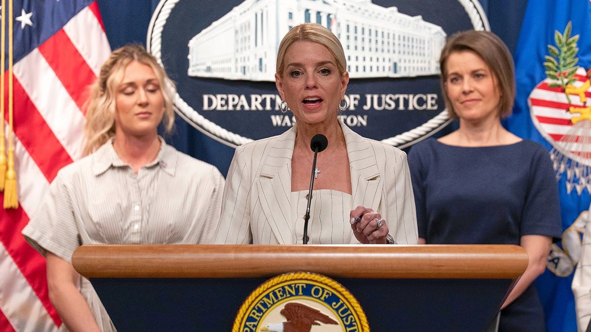 Pam Bondi speaks to the correspondents