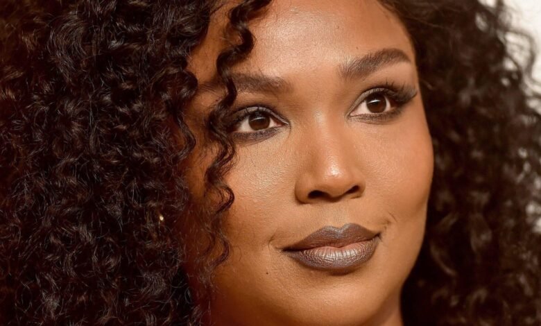 1751657509 Lizzo Shuts Down Ozempic Talk With Bold Weight Loss Reveal.jpg