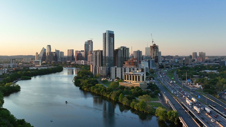 Austin, Texas Horizon