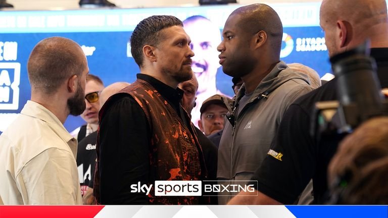 Usyk and Dubois stare at the press conference