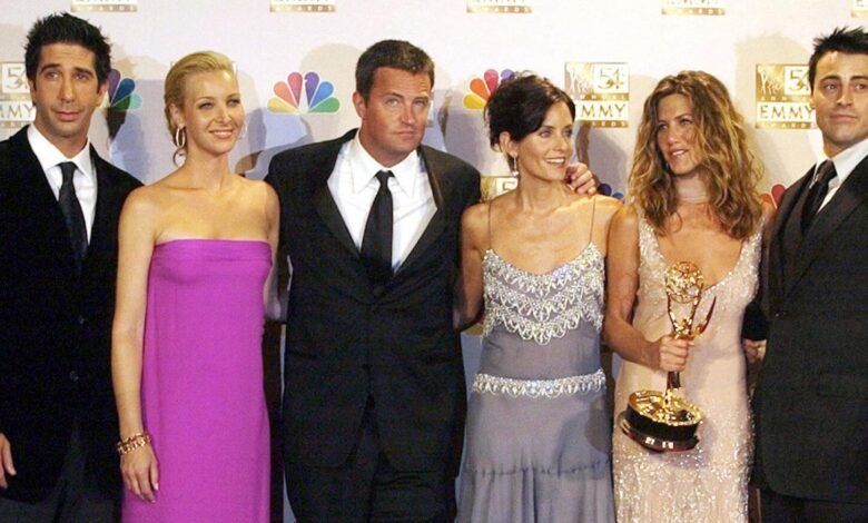 1751837059 Courteney Cox Recalls Sweet ‘Friends Ritual That Helped Them Connect.jpg