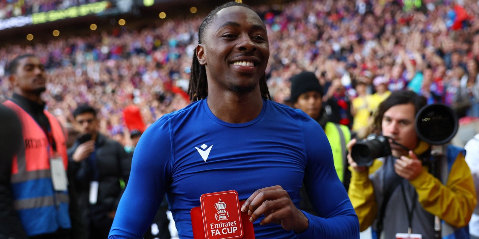 Eberechi Eze is offered by Crystal Palace with the match Cup player
