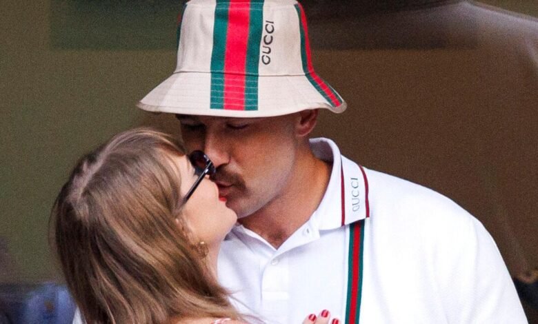 1752194692 Taylor Swift And Travis Kelce Cozy Up At Members Only Club.jpg