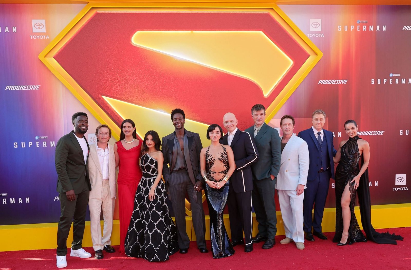 In the first show in Los Angeles Ouof Warner Bruce (image via Getti)