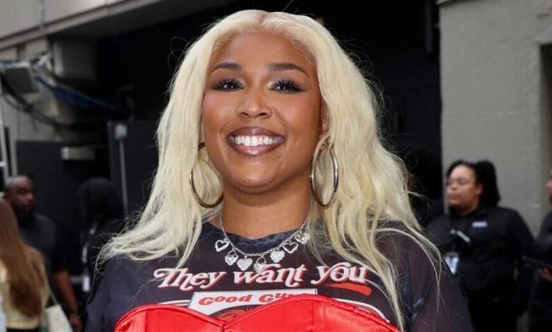 1752228208 Lizzo Causes Commotion Online As She Confuses Fans With A.jpg