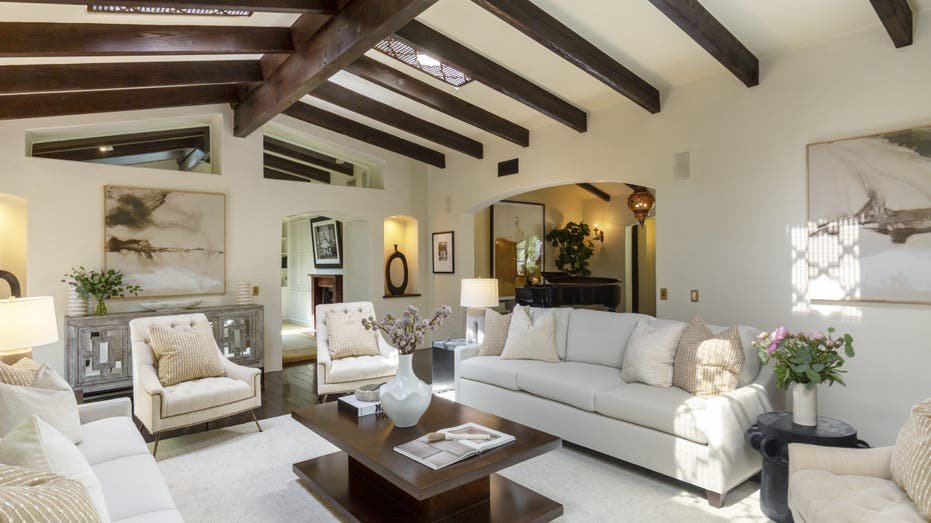 Living room Tom Betty