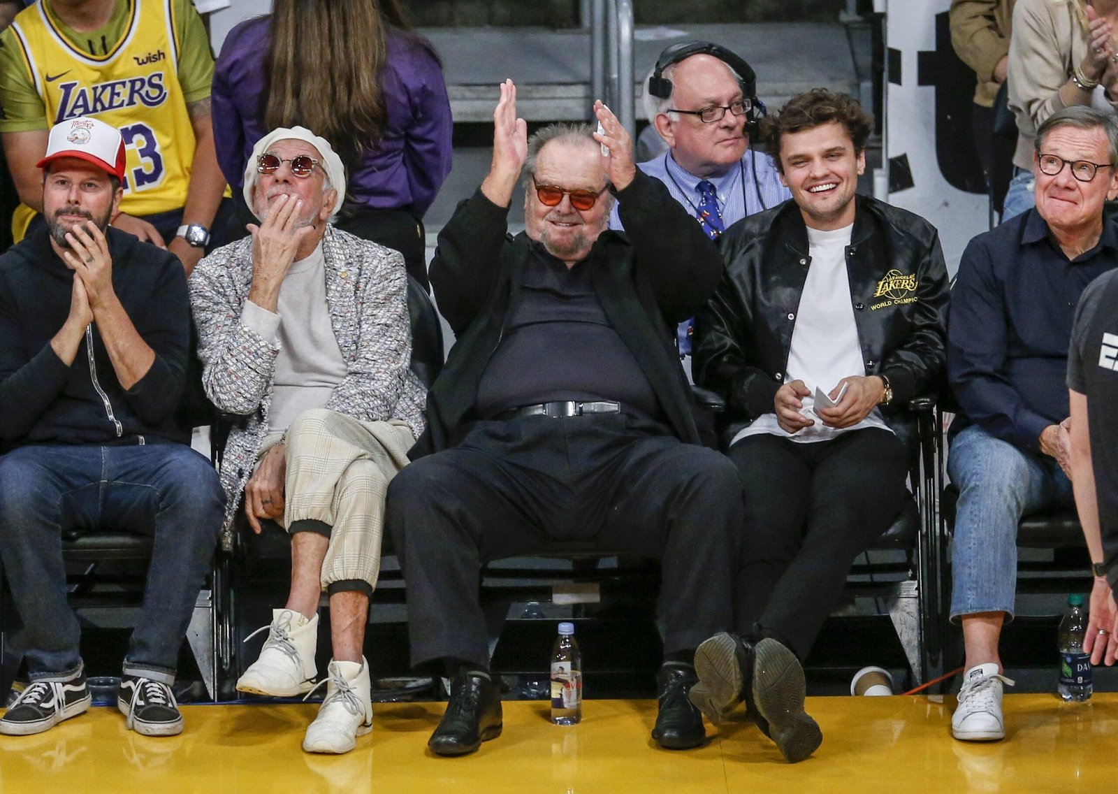 Jack Nicholson attends the game between Houston Ructas and Los Angeles Lakers on October 20, 2018 at the Staples Center in Los Angeles, California.