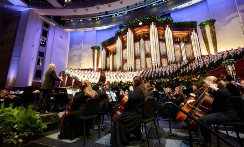 1752451414 Tabernacle Choir marks historic 5000th episode of Mormon broadcast program.jpg