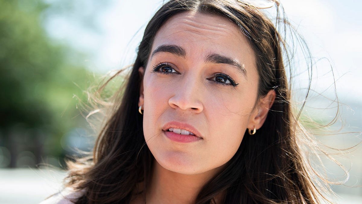 Deputy Alexandria Okasio Cortez