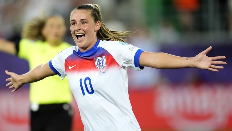 Ella Tone celebrates the second goal of England against Wales