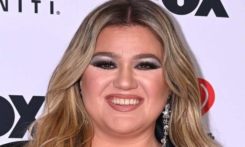 1752478184 Kelly Clarksons Emotional Start To Her Vegas Residency.jpg