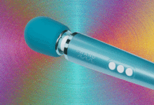 1752482152 Le Wand Dive Review A Waterproof Wand Vibrator.png