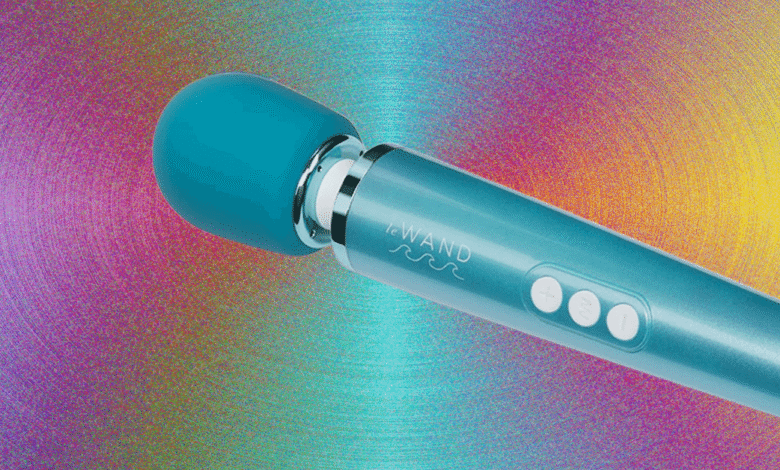 1752482152 Le Wand Dive Review A Waterproof Wand Vibrator.png