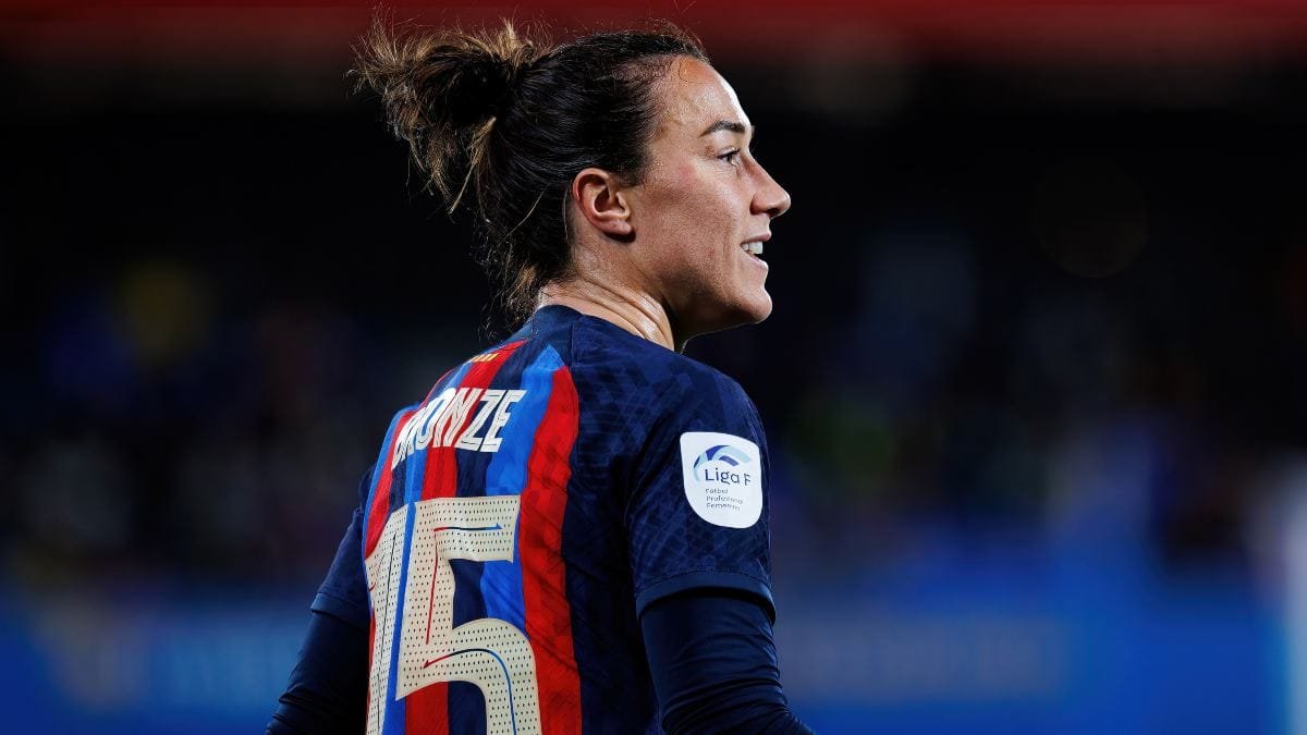 Lucy bronze