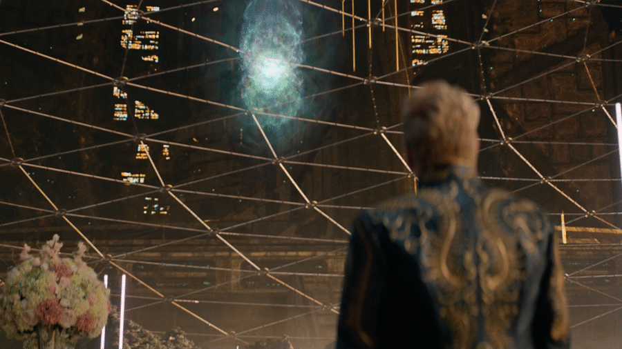John de Lancie expresses an energy cloud at Star Trek: Strange New World's "Blue Blue Wedding"