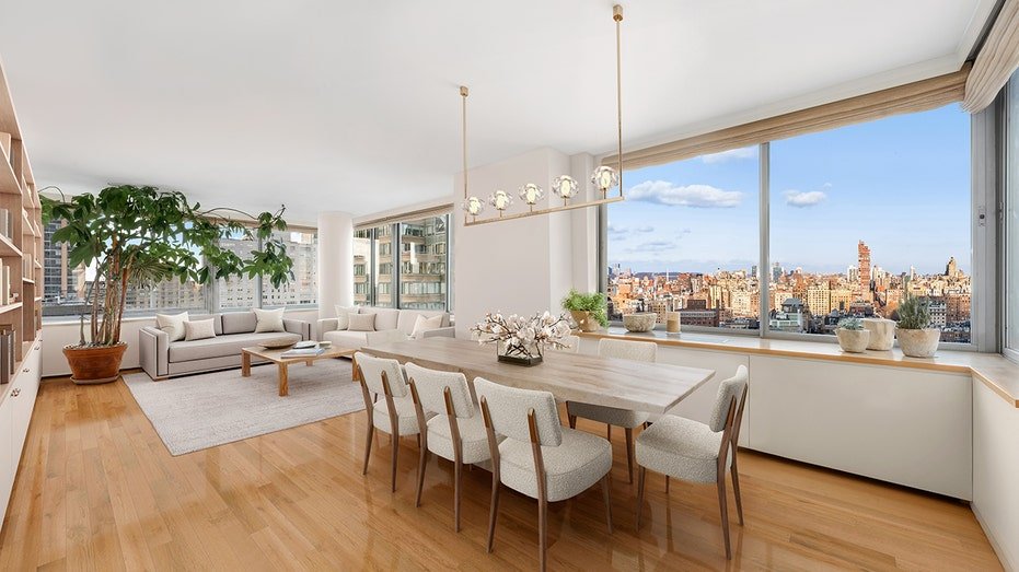 The dining room is a unique lighting and an additional seating area.