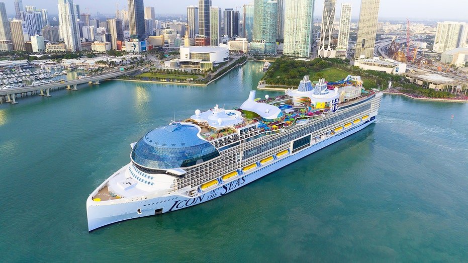 The icon of the seas