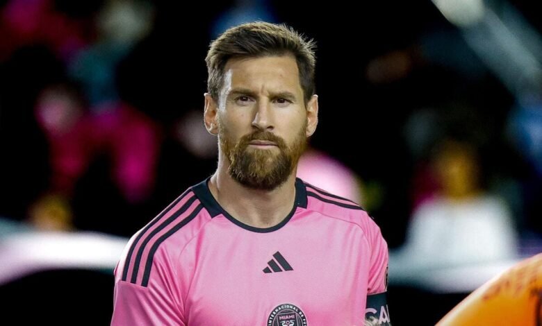 1753503599 Leo Messi extremely upset and very very angry with MLS.jpg