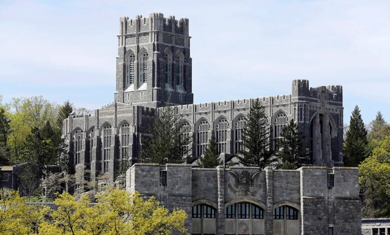 1753557414 Army Secretary orders West Point to restore crest on chapel.jpg