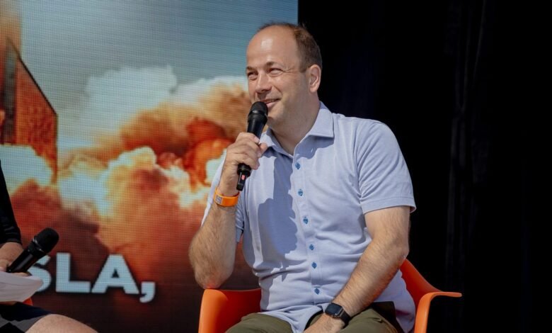 1753628984 Tesla engineering VP Moravy says company in big swing moment.jpg