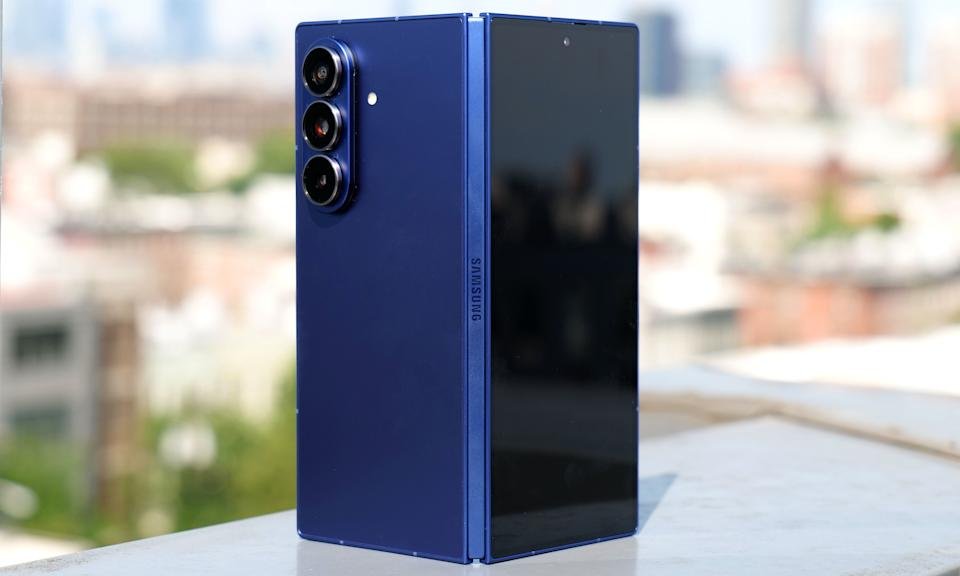 As before, Samsung Galaxy Z Fold 7 still provides IP48 for dust and water resistance.