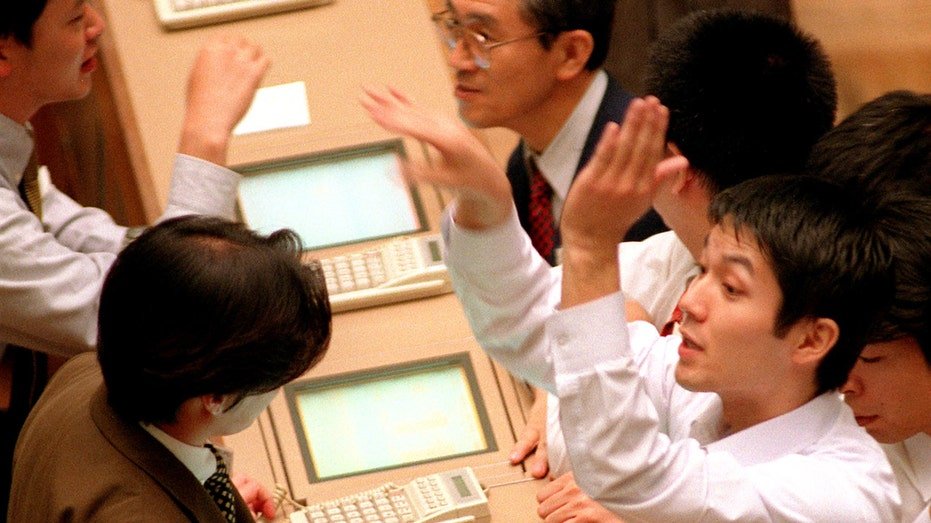 The stock dealer in Japan