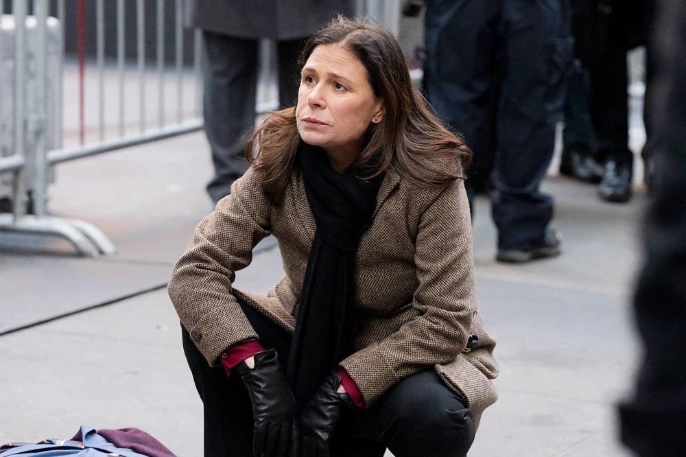 Who is and does not return to the law for the 25th season after the delivery of Shakeups MAURA Tierney
