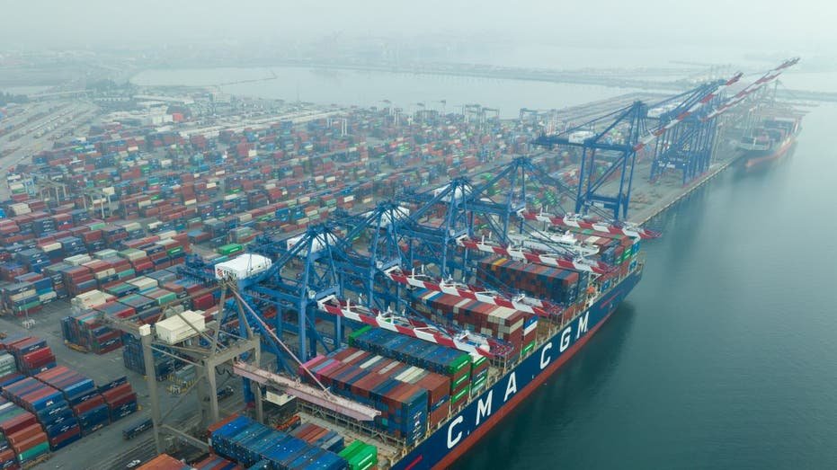 Los Angeles port