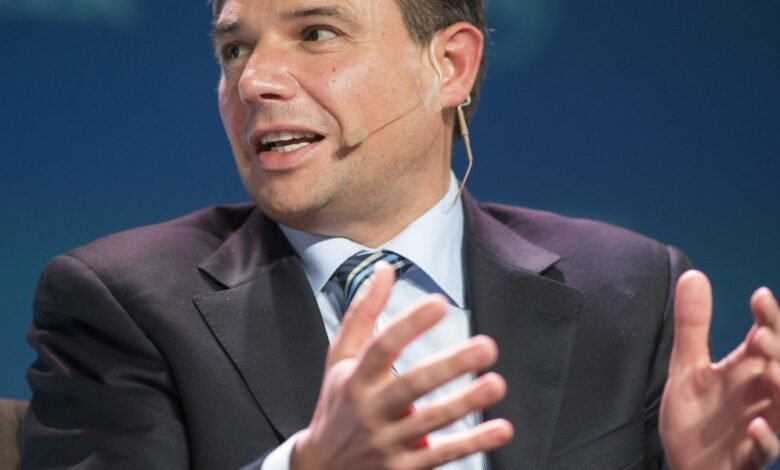 1753804120 Baker Hughes buys Chart Industries for 136 billion outbidding planned.jpg