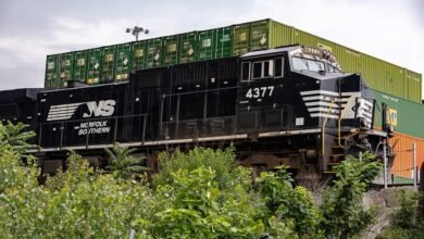 1753867979 Historic rail merger connects Union Pacific Norfolk Southern tracks.jpg