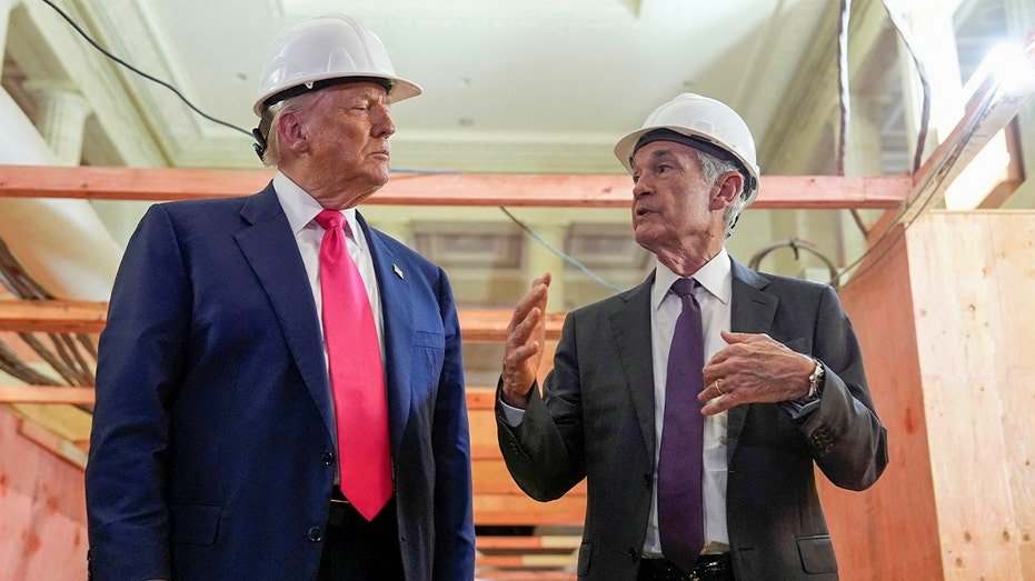 Trump and Powell on a tour of the Federal Reserve Building