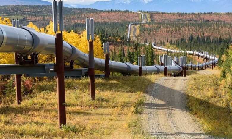 5 Brilliant High Yield Midstream Stocks to Buy Now and Hold.jpeg