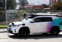 As Amazon Doubles Down on Robotaxis Is AMZN Stock a.jpeg