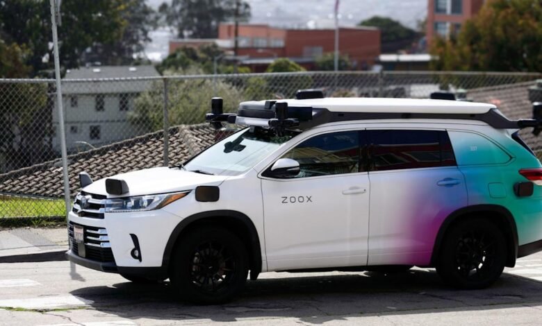As Amazon Doubles Down on Robotaxis Is AMZN Stock a.jpeg