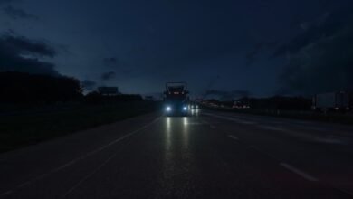 Auroras autonomous trucks are now driving at night Its next.jpg
