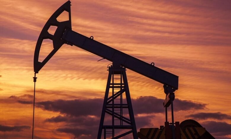 Crude Oil Prices Fall Due to a Focus on Oil.jpeg