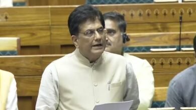 Dead economy Piyush Goyal hits back India is fastest growing.jpeg
