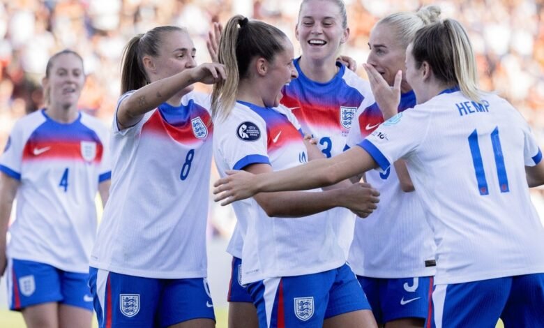 England 4 0 Netherlands Report result and goals as Lionesses.jpg