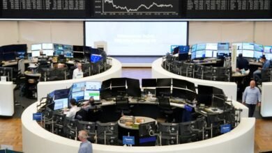 Global stock index falls euro slides after US EU trade deal.jpeg