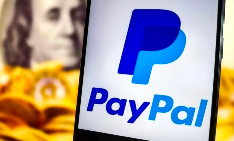PayPal taps wallets from China and India to make cross border.jpg