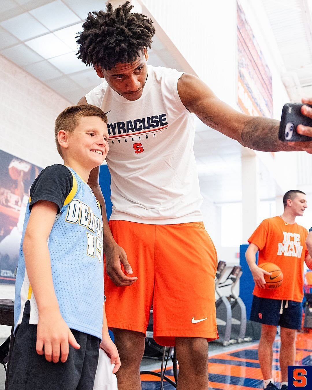 Kiyan Anthony and other SYRACUSE Orange stars participate in a health training camp (image via Instagramcuse_MBB)