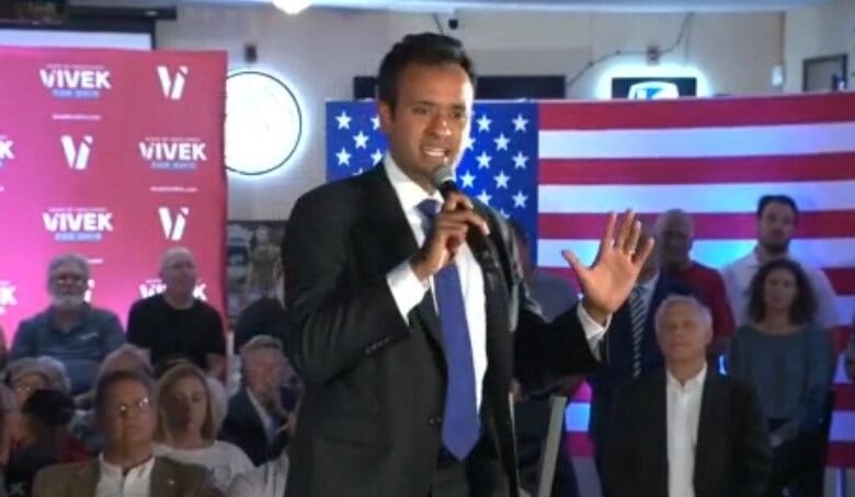 1754373102 WATCH Ramaswamy confronted about race Black history at Cincinnati town.jpg