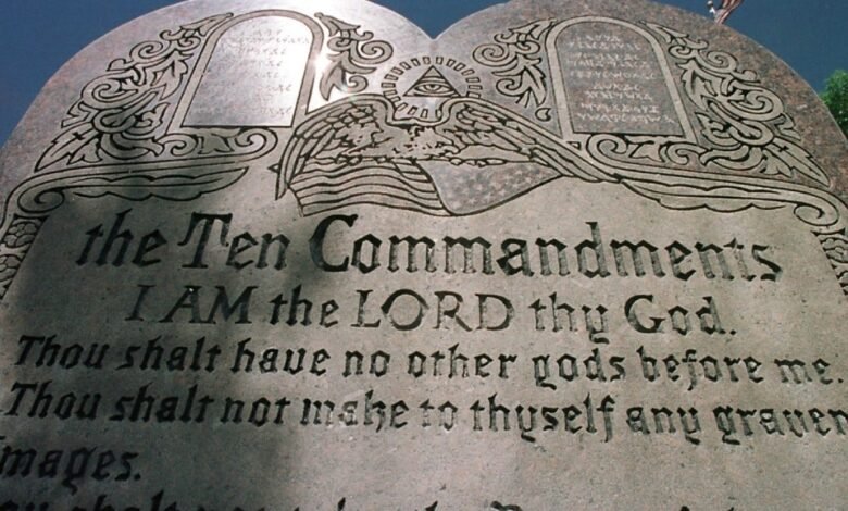 1754395047 Federal judge temporarily blocks Arkansas Ten Commandments classroom law.jpg