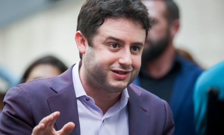 1754407478 Figmas CEO is now worth 5 billion after IPO—like Mark.jpg