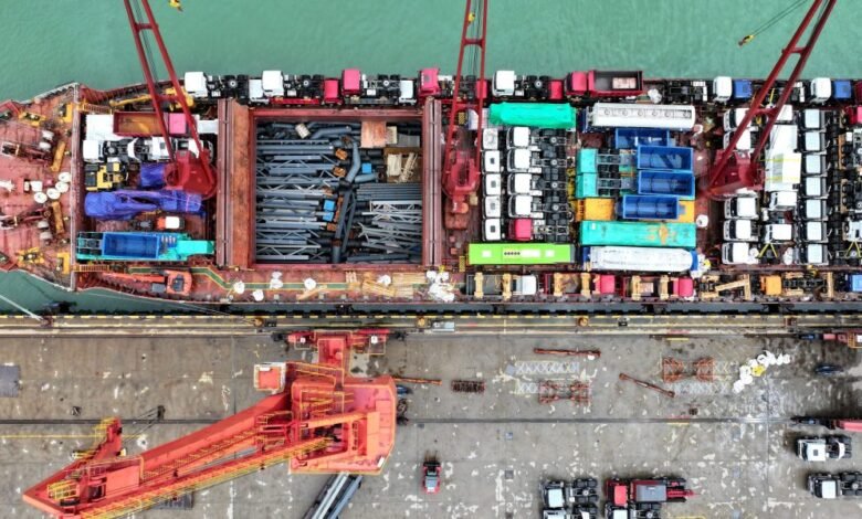 1754949342 Trump extends China tariff truce by another 90 days pushing.jpg