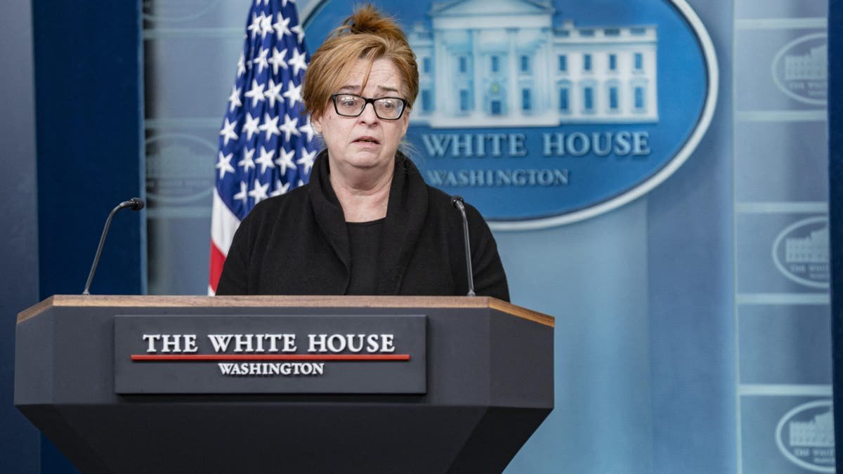 Patty Moreen, the mother of the victim of killing Rachel Mourin, is speaking at a White House press conference on April 16, 2025, standing beside Caroline Levit, the White House press secretary. (Photo by Andrew Thomas / Middle East photos / Middle East photos via AFP) (Andrew Thomas Photography / East Middle East / AFP via Getty Images)