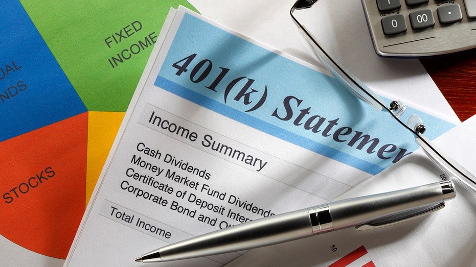 Statement of 401K on the table